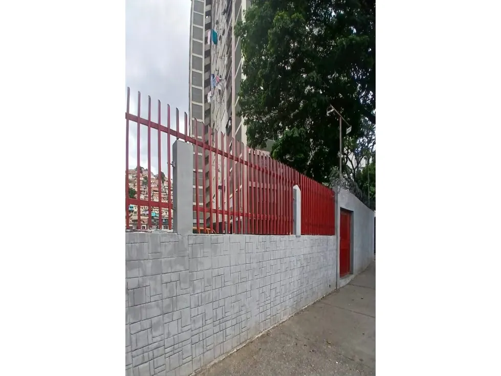 Venta de Local Comercial El Valle 1582LR 110m2/1B - 2