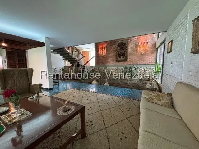 Casa (Multipes Niveles) en Venta en Loira, Distrito Metropolitano - 10