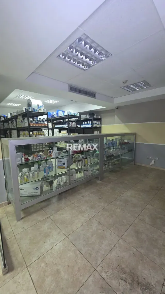 LOCAL COMERCIAL EN ALQUILER SECTOR TIERRA NEGRA ZONA ESTE MARACAIBO - 3