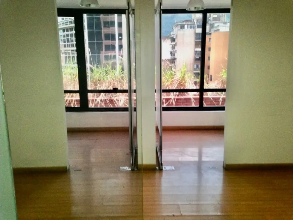 Alquilo oficina 503m2 El Rosal 3339 - 14