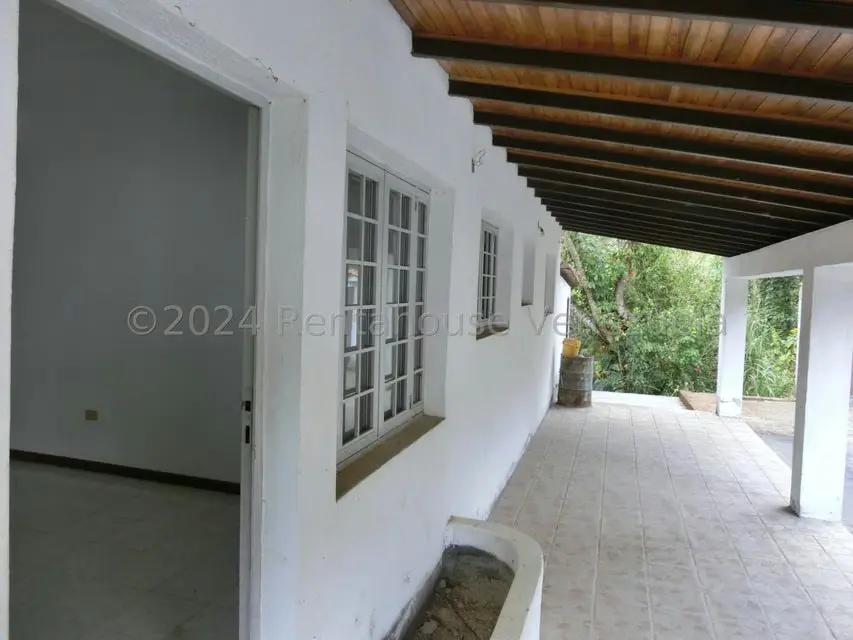 Casa (Multipes Niveles) en Venta en El Amarillo, Miranda - 34