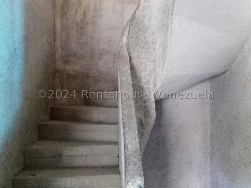 Comercial (Edificio) en Venta en Zona Colonial, Carabobo - 3