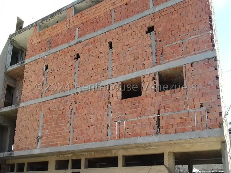 Comercial (Edificio) en Venta en Zona Colonial, Carabobo - 4