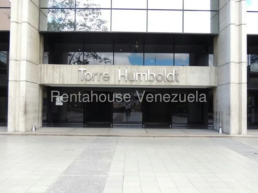 Oficina en Venta en Prados del Este, Distrito Metropolitano - 13