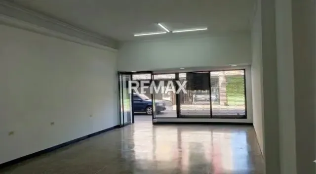 LOCAL COMERCIAL EN ALQUILER CASCO CENTRAL DE CABIMAS - 3