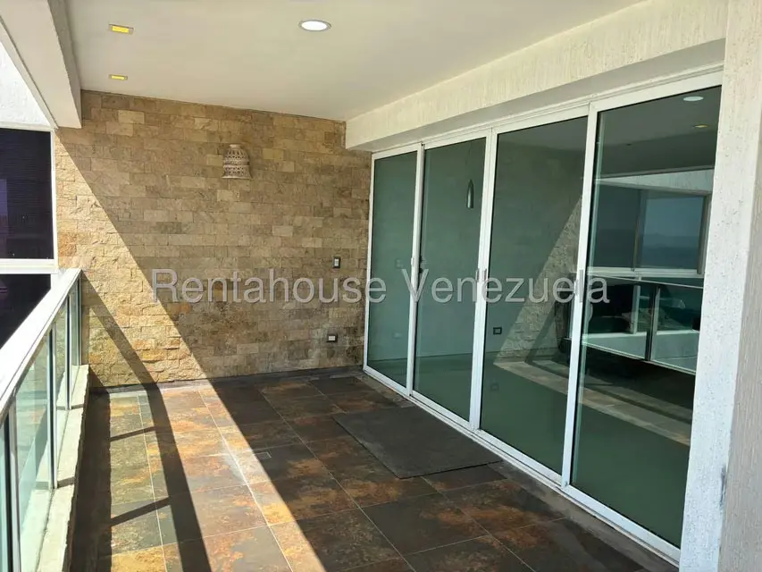 Apartamento (1 Nivel) en Venta en Playa Moreno, Nueva Esparta - 16