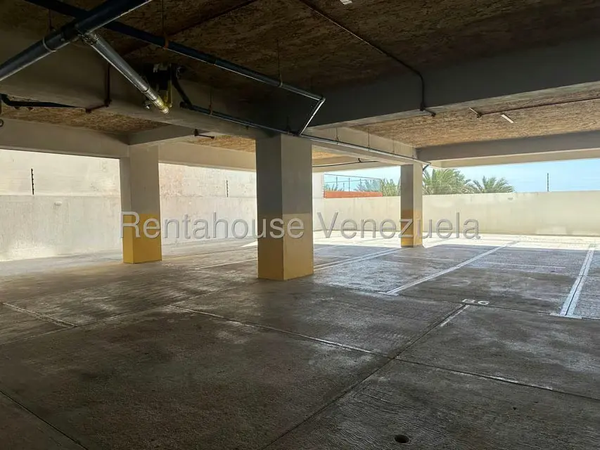 Apartamento (1 Nivel) en Venta en Playa Moreno, Nueva Esparta - 27