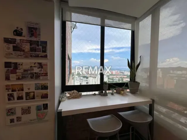 Venta apartamento Urb el Parral Res Imola - 2