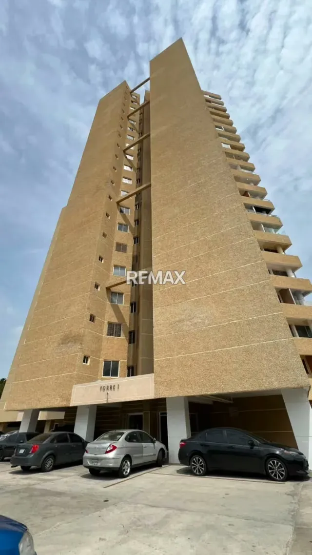 Apartamento en Edificio Virginia Palace