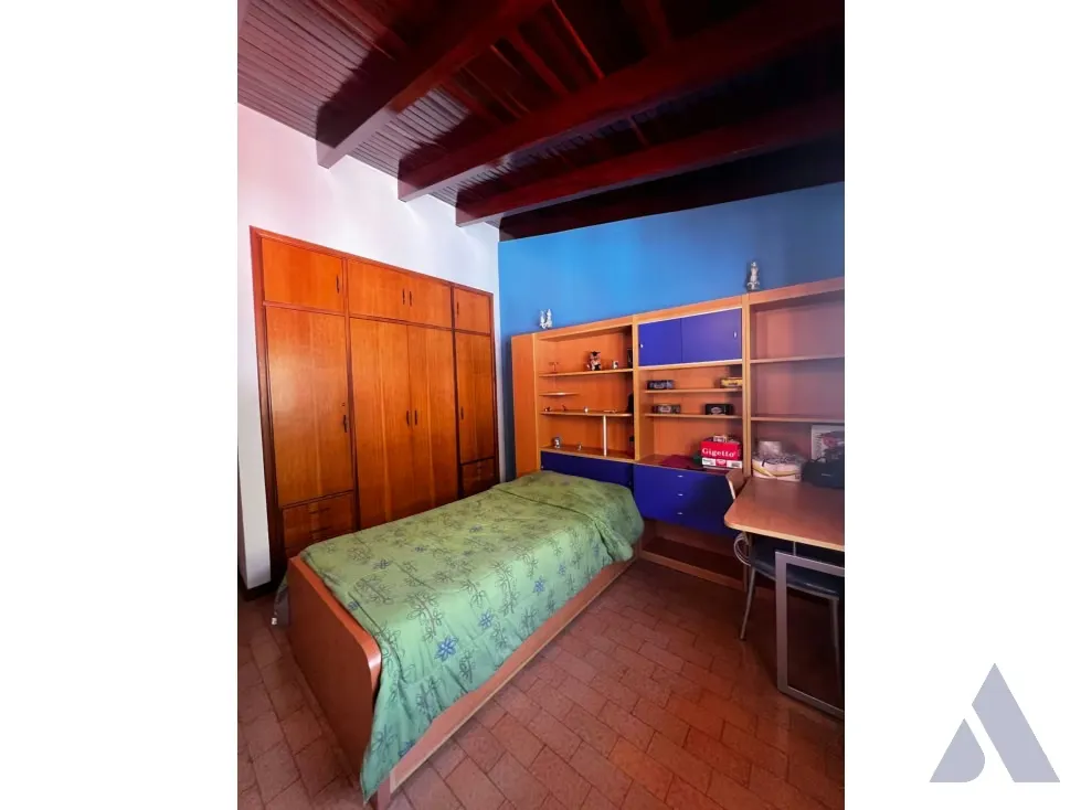 Alquilo casa 1.000m2 Colinas de Santa Monica 6909 - 24