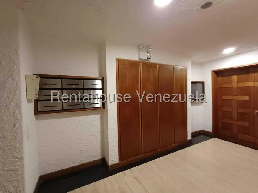 Apartamento (1 Nivel) en Alquiler en El Hatillo, Distrito Metropolitano - 12