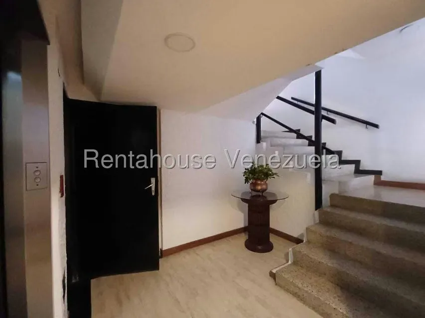 Apartamento (1 Nivel) en Alquiler en El Hatillo, Distrito Metropolitano - 14