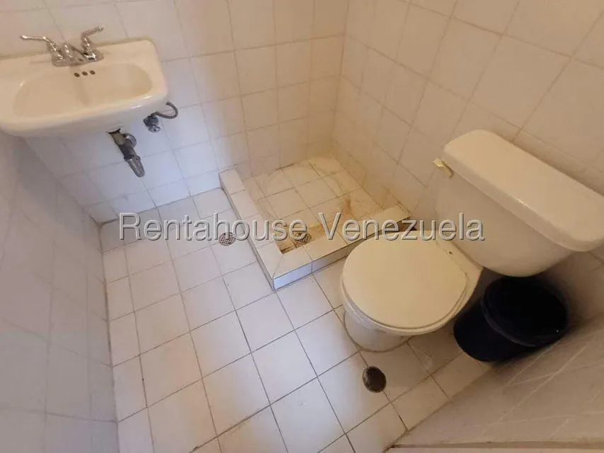 Apartamento (1 Nivel) en Alquiler en El Hatillo, Distrito Metropolitano - 23