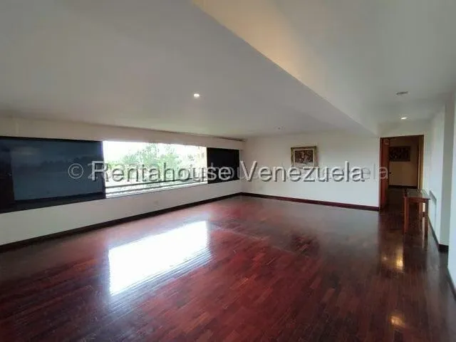 Apartamento (1 Nivel) en Alquiler en El Hatillo, Distrito Metropolitano - 26