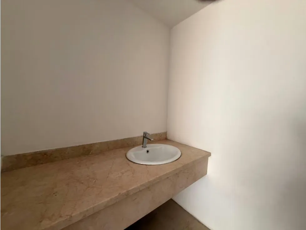 Se vende Apto 133m² 2h+s/2.5b+s/2p Lomas de Las Mercedes - 12