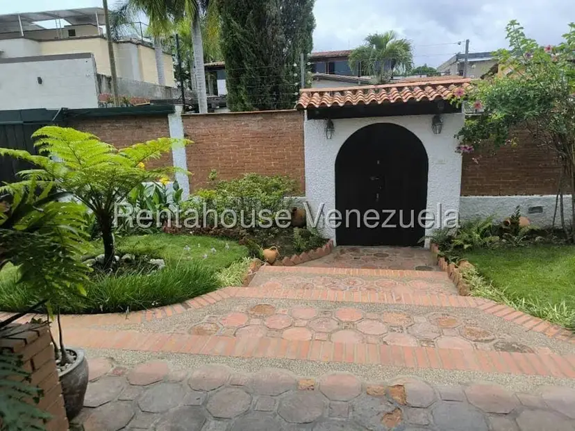Casa (1 Nivel) en Venta en Lomas de La Lagunita, Distrito Metropolitano