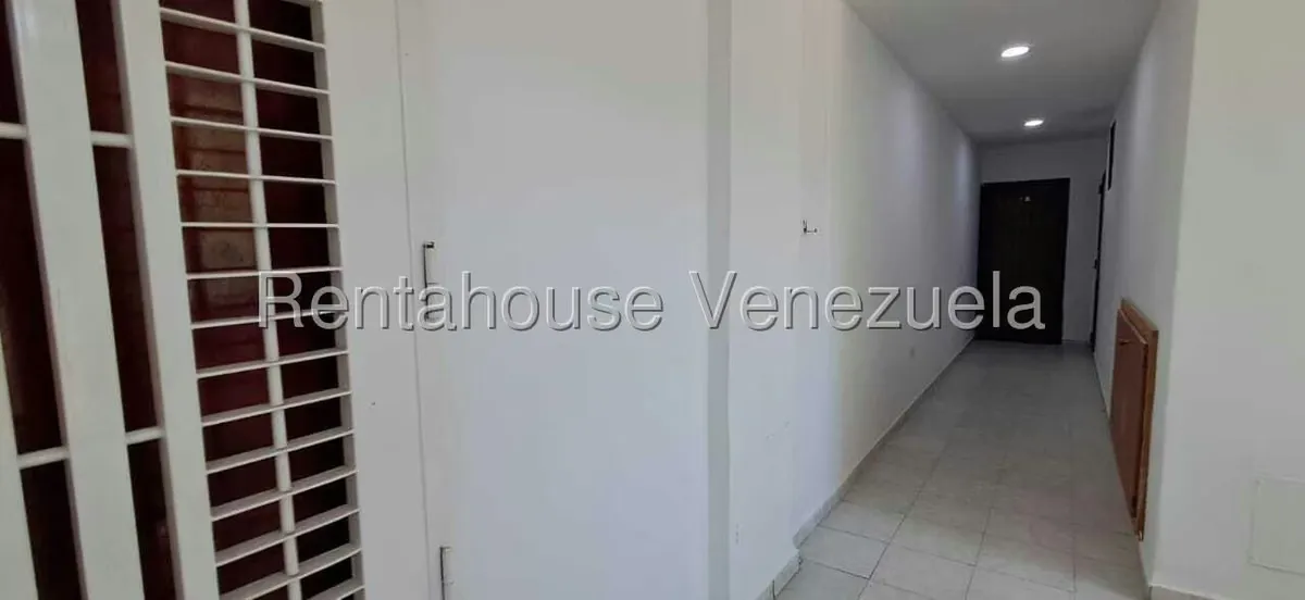 Apartamento (1 Nivel) en Venta en Paraparal, Carabobo - 6