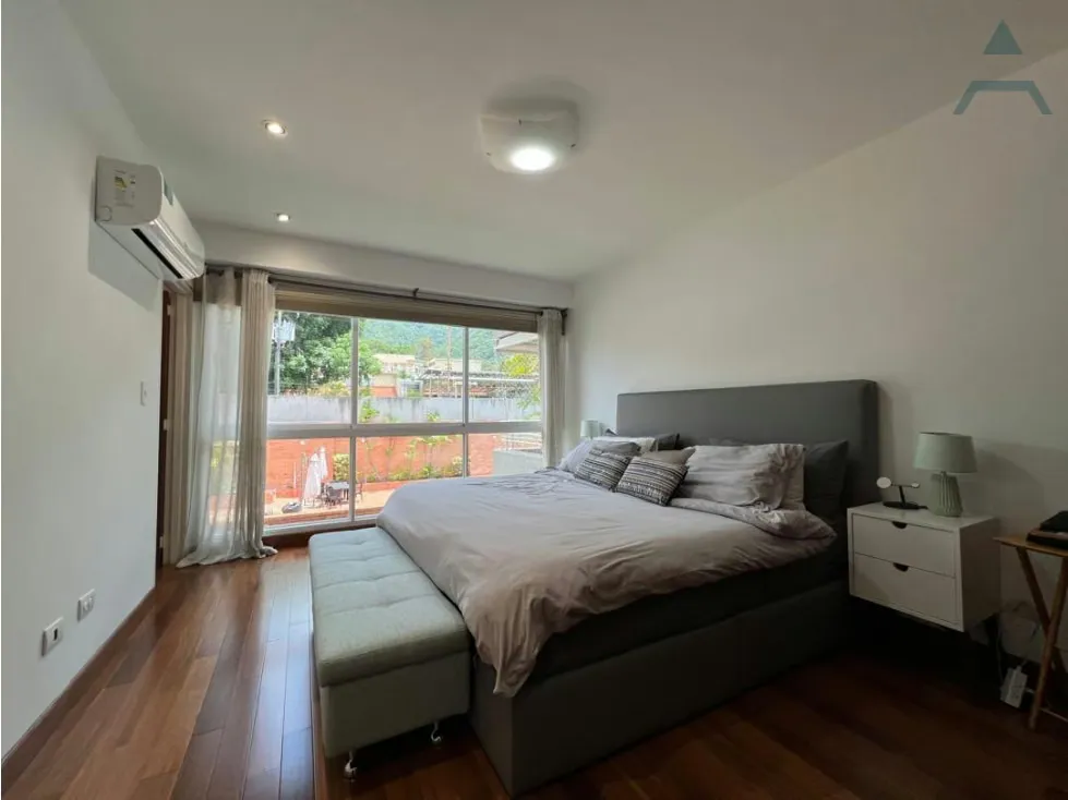 Se vende Apto 206,30m² 3h+s/3b+s+v/3p Los Chorros - 13