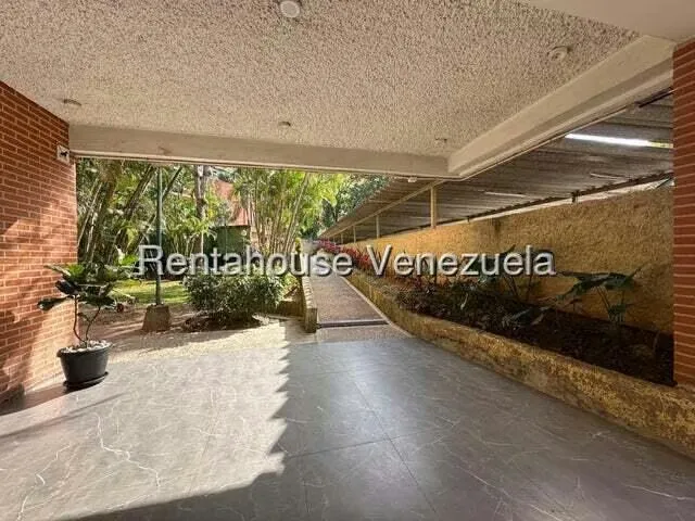 Apartamento (1 Nivel) en Alquiler en Los Naranjos del Cafetal, Distrito Metropolitano - 13