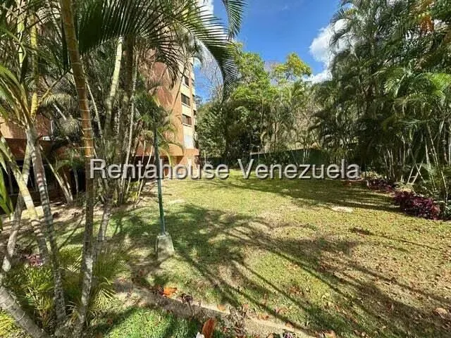Apartamento (1 Nivel) en Alquiler en Los Naranjos del Cafetal, Distrito Metropolitano - 14