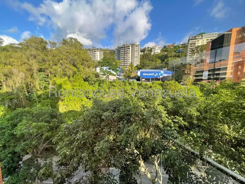Apartamento (1 Nivel) en Alquiler en Los Naranjos del Cafetal, Distrito Metropolitano - 20