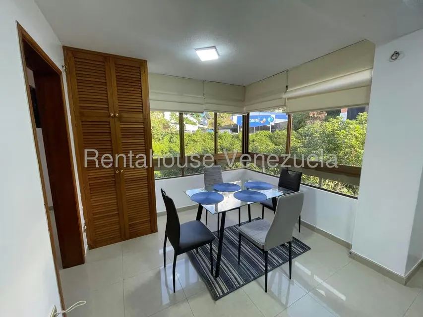 Apartamento (1 Nivel) en Alquiler en Los Naranjos del Cafetal, Distrito Metropolitano - 26