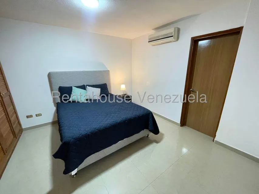 Apartamento (1 Nivel) en Alquiler en Los Naranjos del Cafetal, Distrito Metropolitano - 39