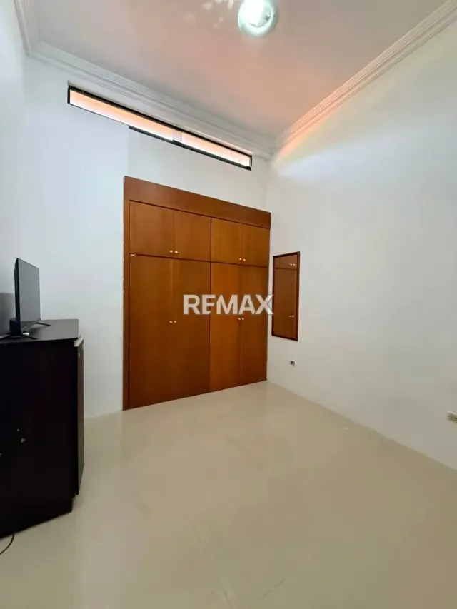 EN VENTA TOWNHOUSE EN PARQUE TRIGAL (TRIGAL CENTRO) - 11