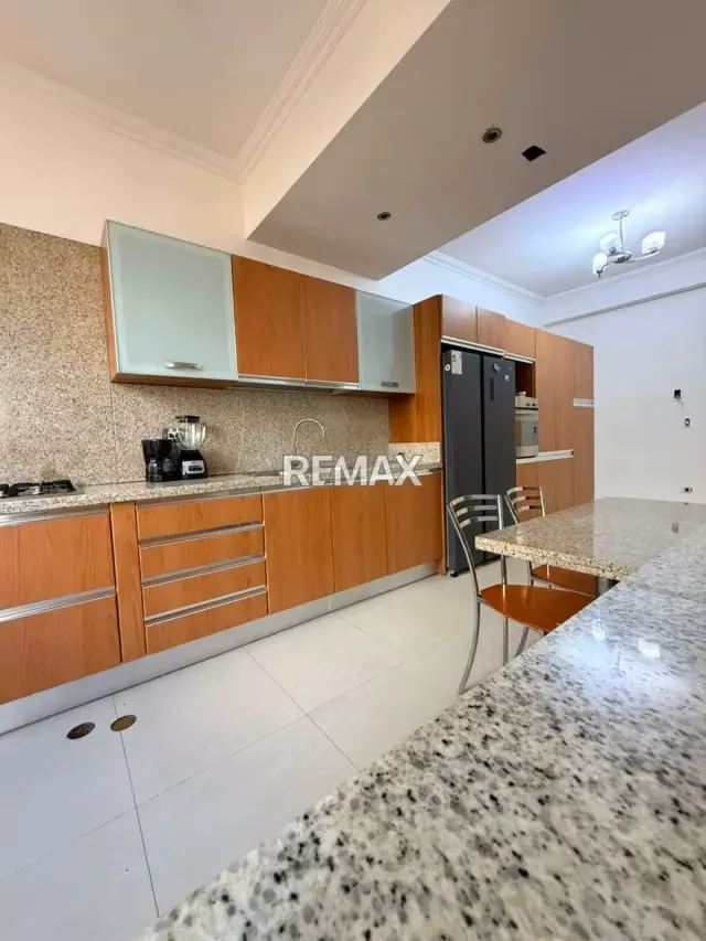 EN VENTA TOWNHOUSE EN PARQUE TRIGAL (TRIGAL CENTRO) - 14