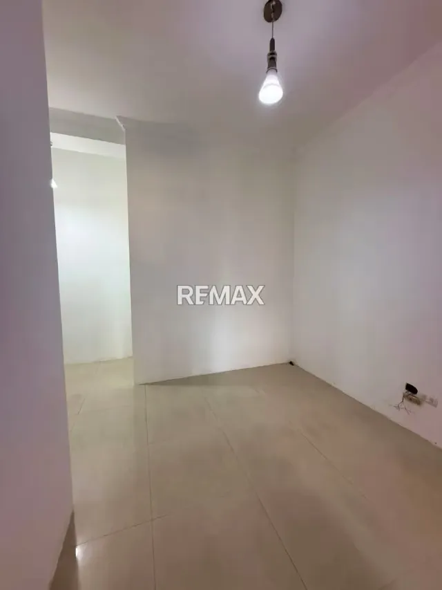 EN VENTA TOWNHOUSE EN PARQUE TRIGAL (TRIGAL CENTRO) - 3