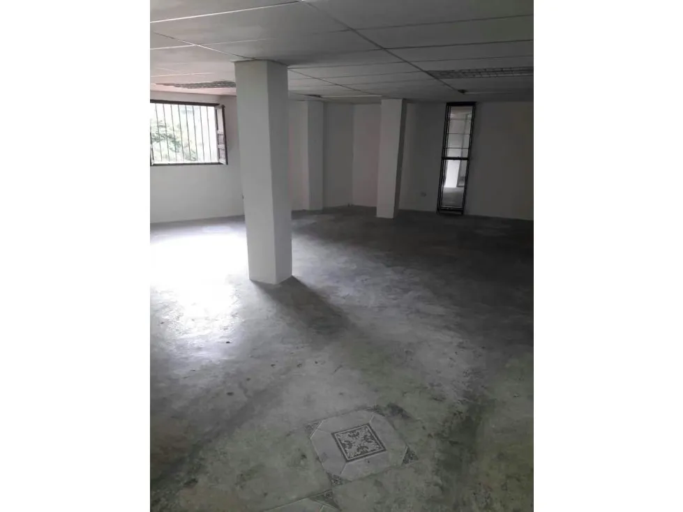 Alquilo local comercial a pie de calle 100m2 Pueblo del Hatillo 9339 - 6