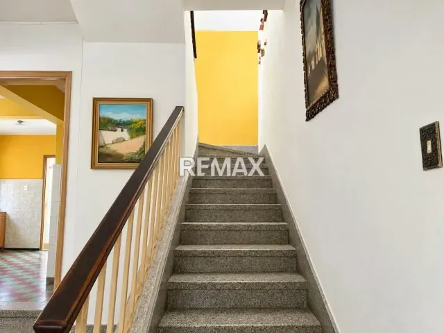 Casa Quinta de 325 m² para Remodelar en Los Chaguaramos - 10