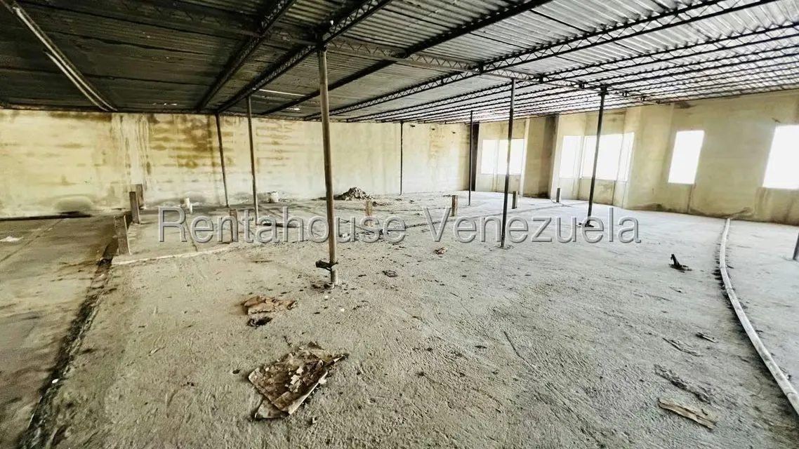 Terreno (Comercial) en Venta en Centro, Aragua - 15