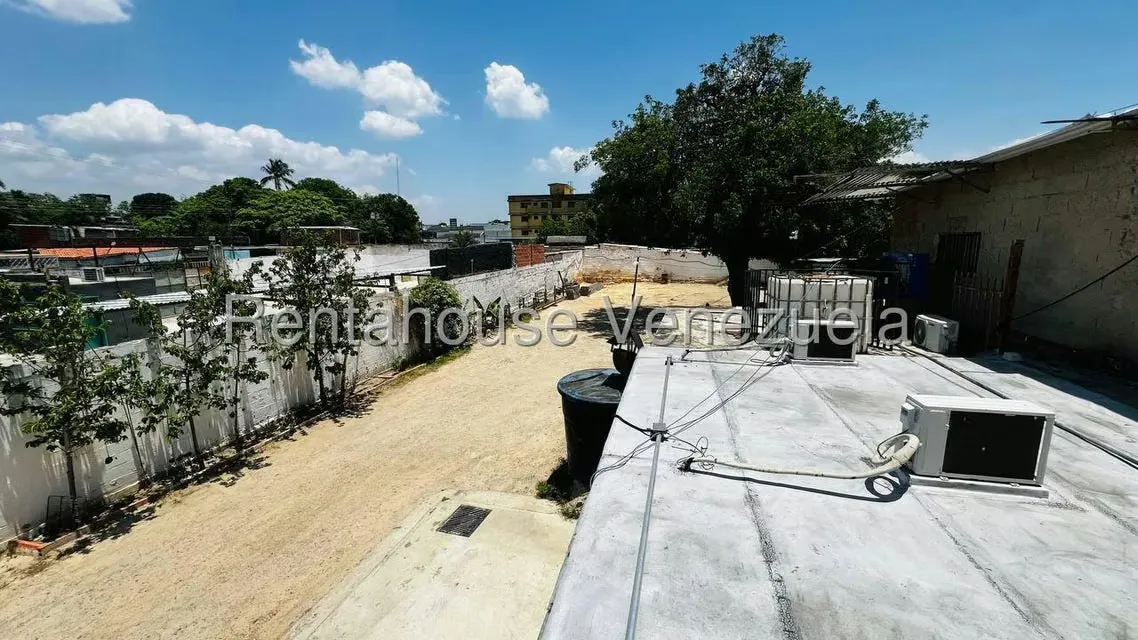Terreno (Comercial) en Venta en Centro, Aragua - 2