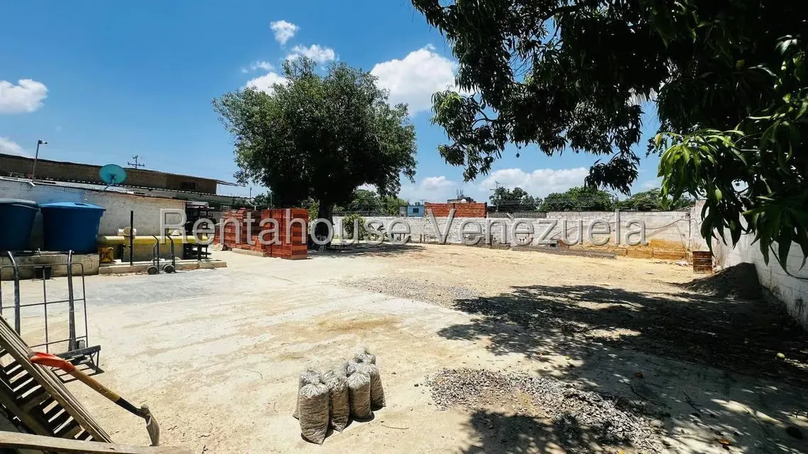 Terreno (Comercial) en Venta en Centro, Aragua - 9