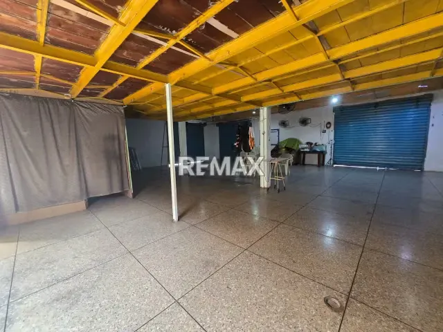 Local Comercial en venta - 2