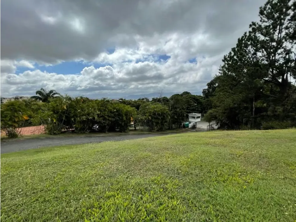 Se vende Casa 9000m² 4h/5b/20p , Los chorros - 13