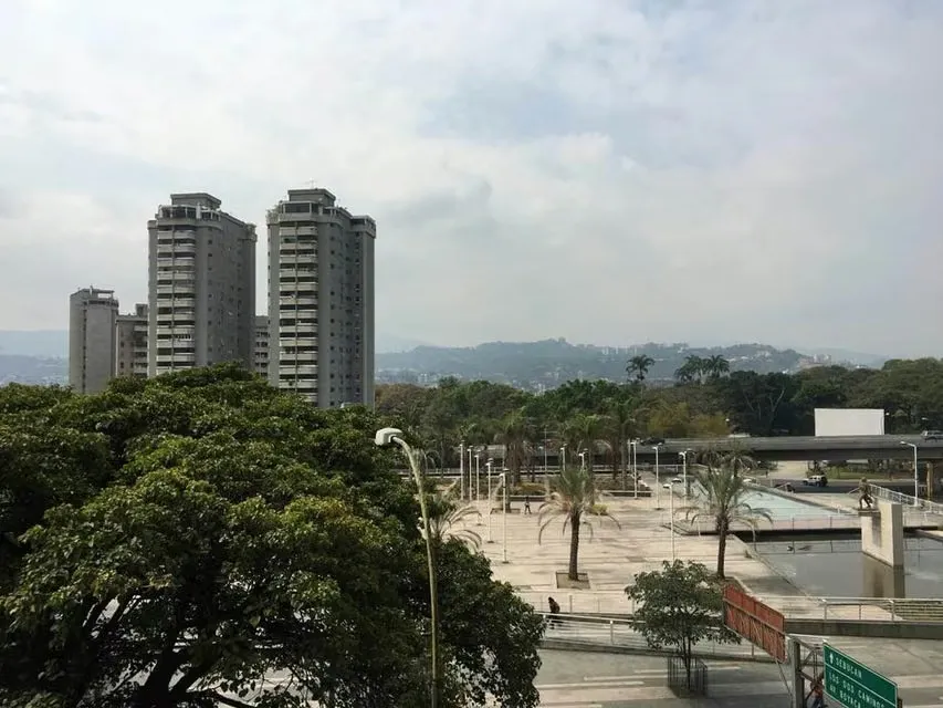 Oficina en Venta en Los Dos Caminos, Distrito Metropolitano - 9
