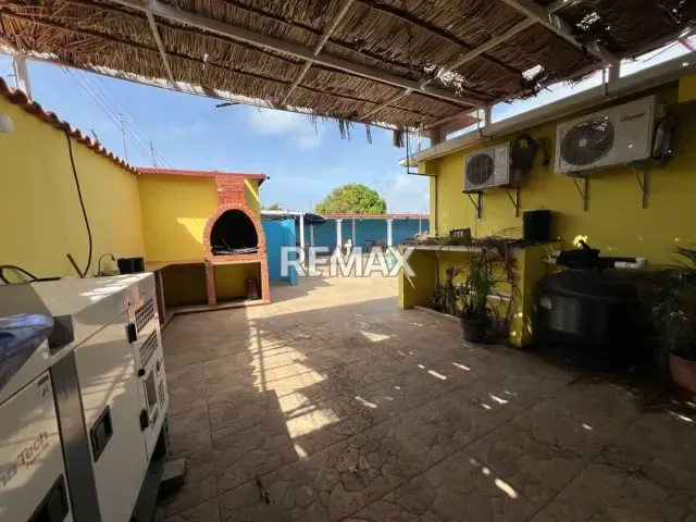 Casa de Campo en Venta Ubicada en Los Taques - 16