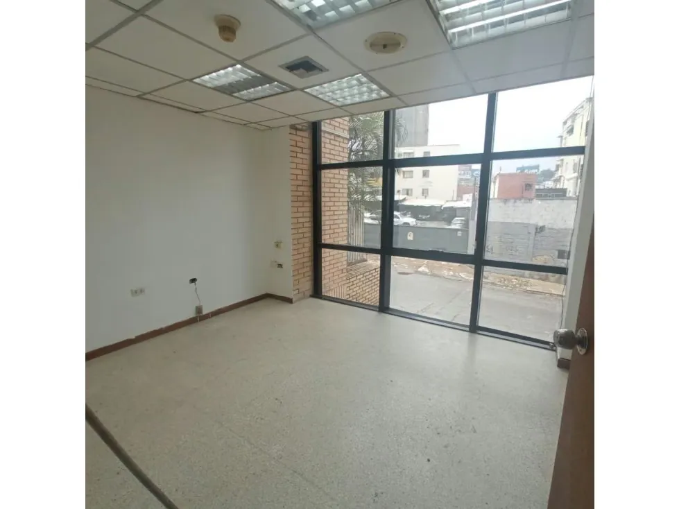 ALQUILER EDIFICIO COMERCIAL BELLO MONTE 712m2 - 3
