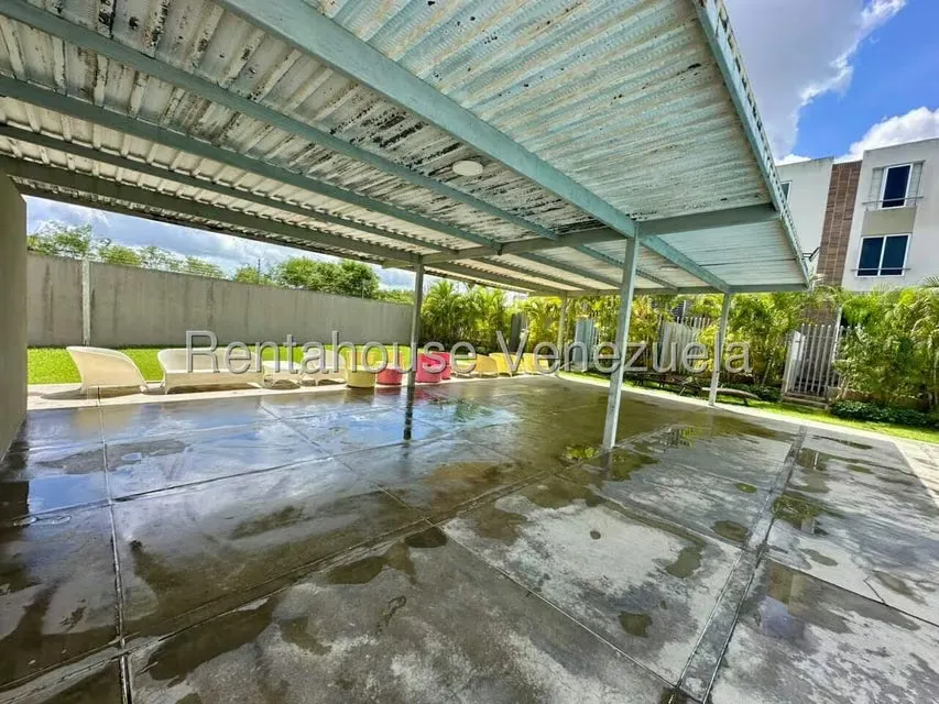 Townhouse (1 Nivel) en Venta en Colinas del Viento, Lara - 24