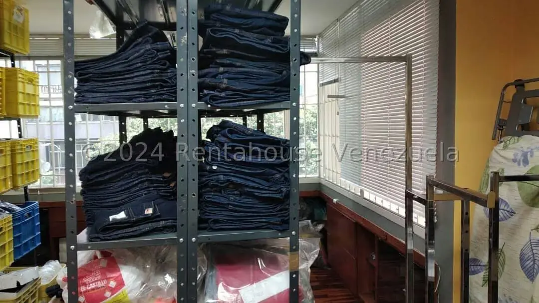 Oficina en Venta en Bello Monte, Distrito Metropolitano - 12