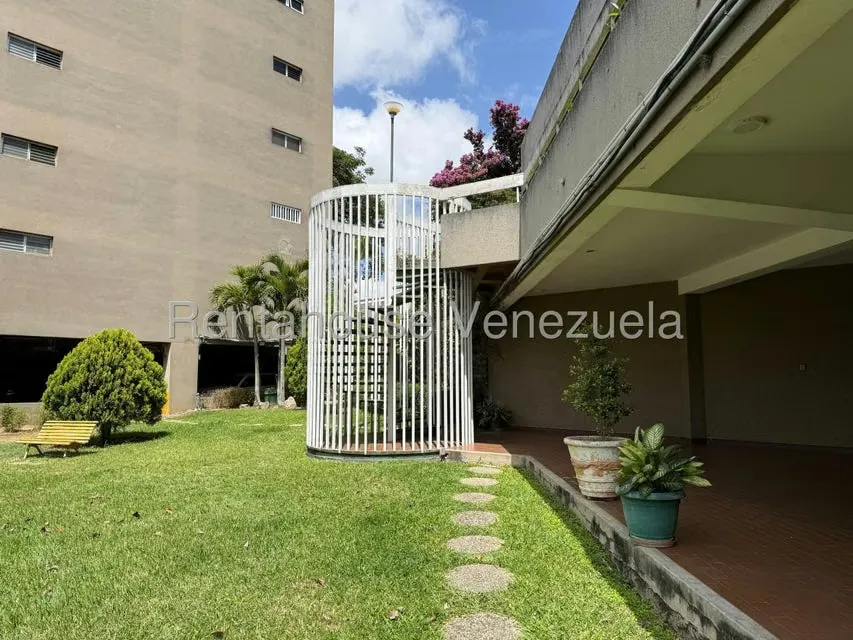 Apartamento (1 Nivel) en Venta en Colinas de Bello Monte, Distrito Metropolitano - 39