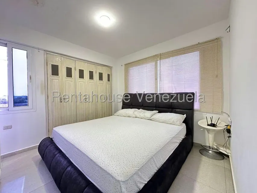 Apartamento (1 Nivel) en Venta en Sector San Bosco, Falcon - 12