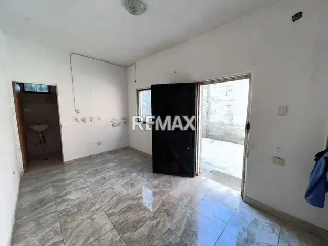 En Venta 2 Casas con terreno de 631 m2 con POZO DE AGUA y Potencial para construir 2 Apartamentos en San Francisco de Cúpira San Diego - 10