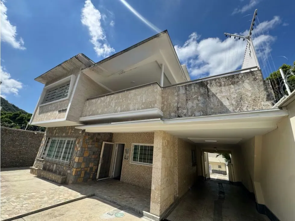 Se vende casa 832m2 San Bernardino 3304 - 2