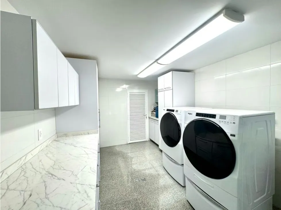 Se vende casa 832m2 San Bernardino 3304 - 40