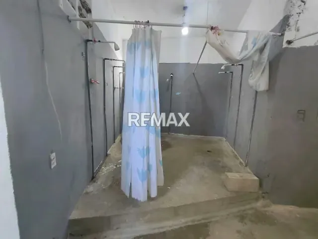 Vende: Oportunidad Premium de Inversión Frente al Mar | Complejo Mixto de 872 m² en el malecón Chichiriviche. - 19