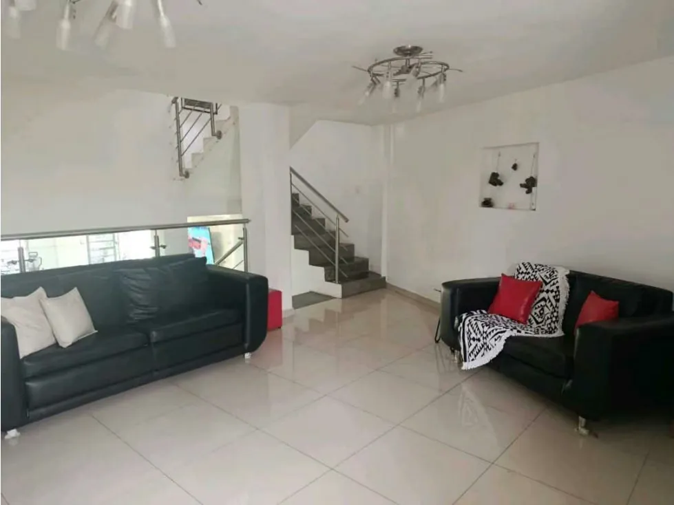 Vendo casa 507m2 San Antonio de Los Altos 9468 - 4