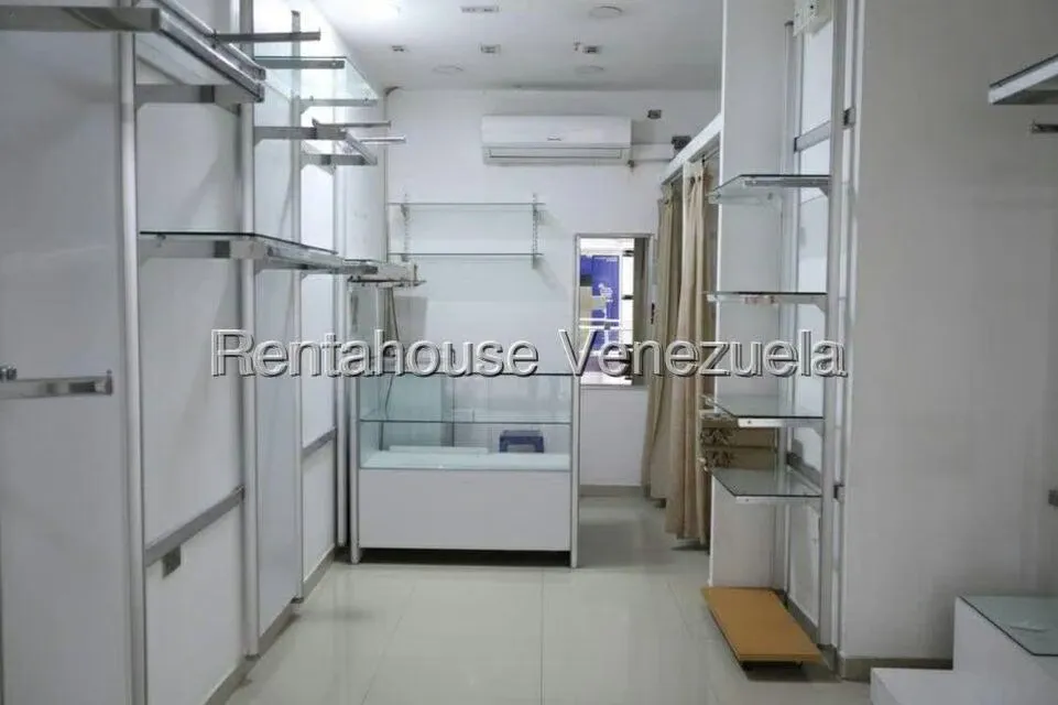 Comercial (Local Comercial) en Venta en Centro de Charallave, Miranda - 8